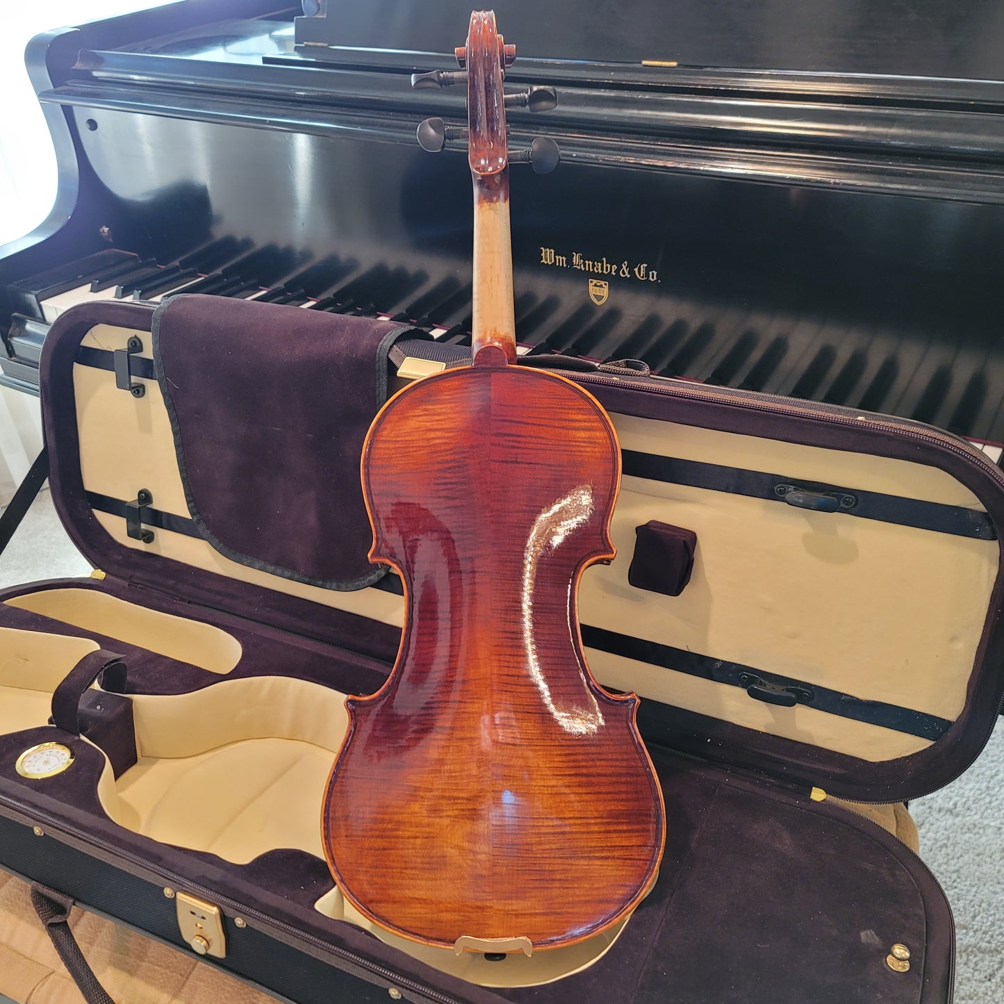 Medius Quatrus (Intermediate) Violin Package